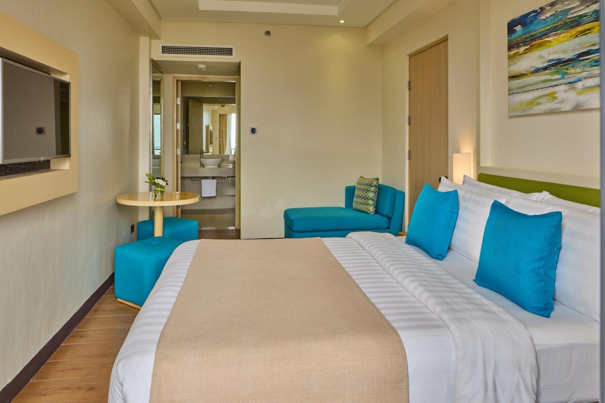 Savoy Hotel Boracay Newcoast Yapak Zewnętrze zdjęcie